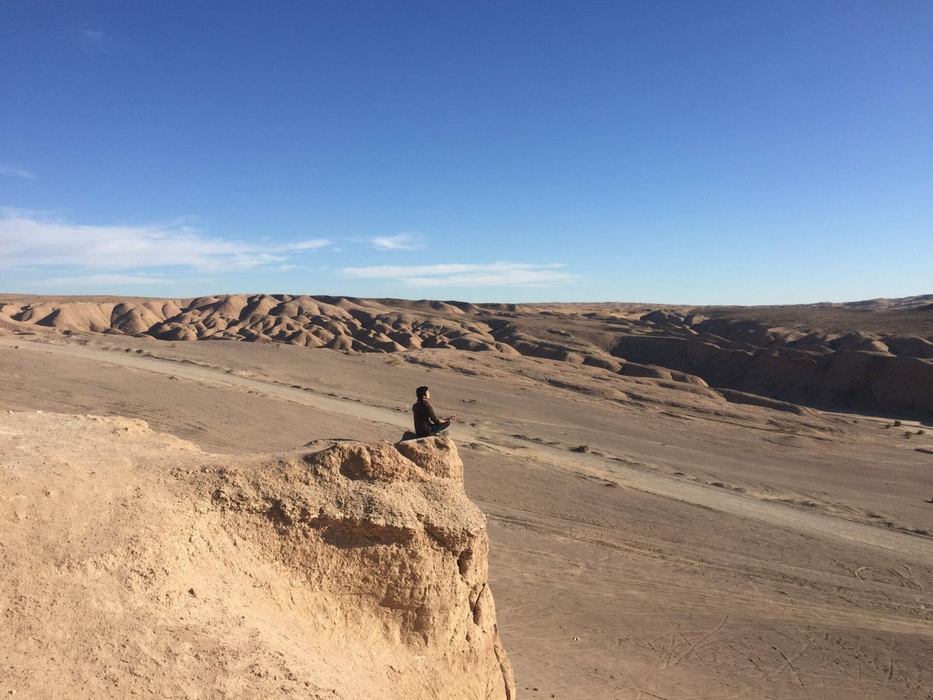 Qigong Yoga des Méridiens : Cultivez Votre Résilience, Éveillez Votre Lumière Intérieure